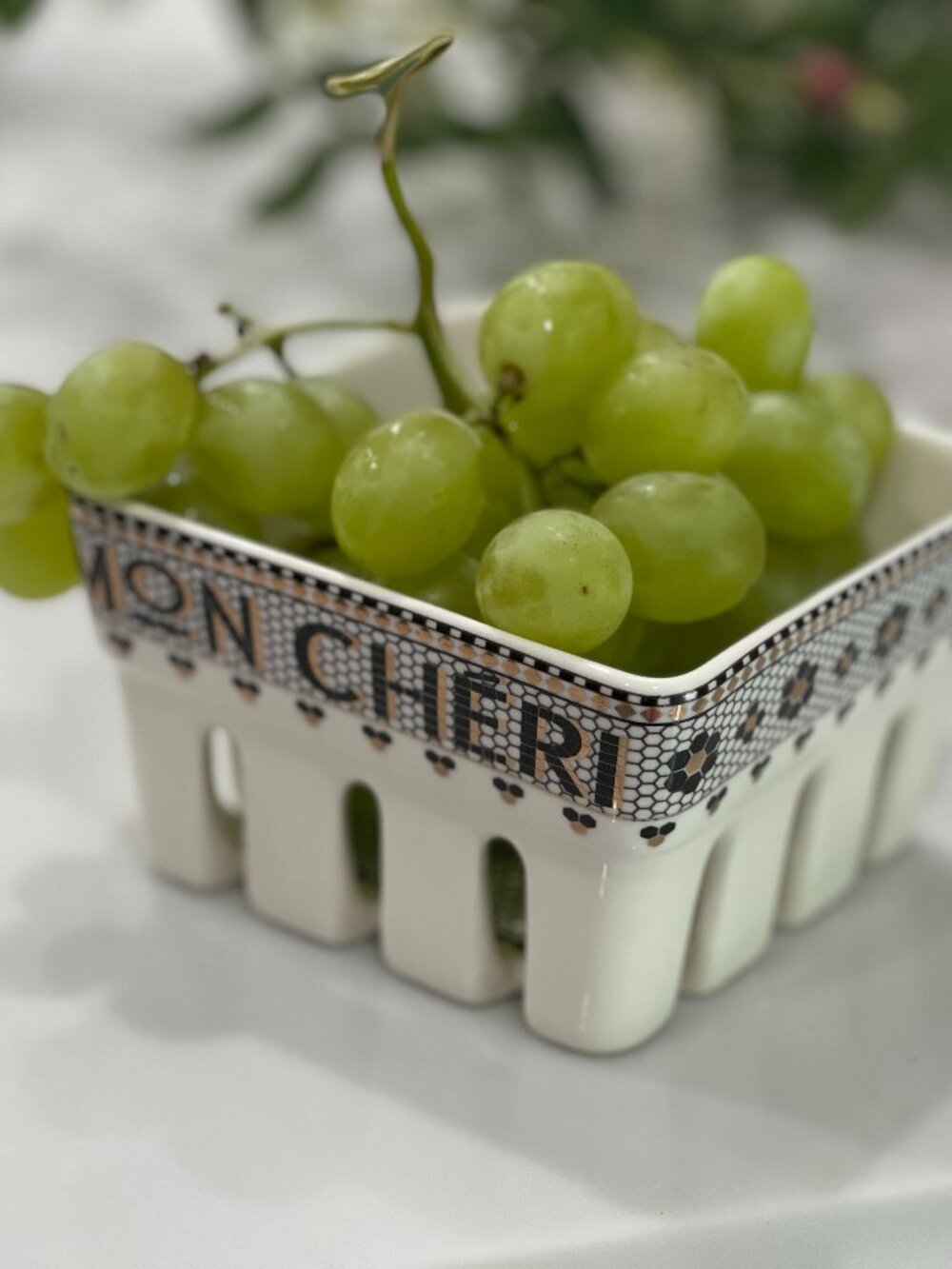 Anthropologie Bistro Tile Mon Chéri Berry Basket-NEW